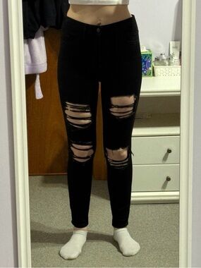 Hollister High-Rise Black Ripped Skinny Jeans